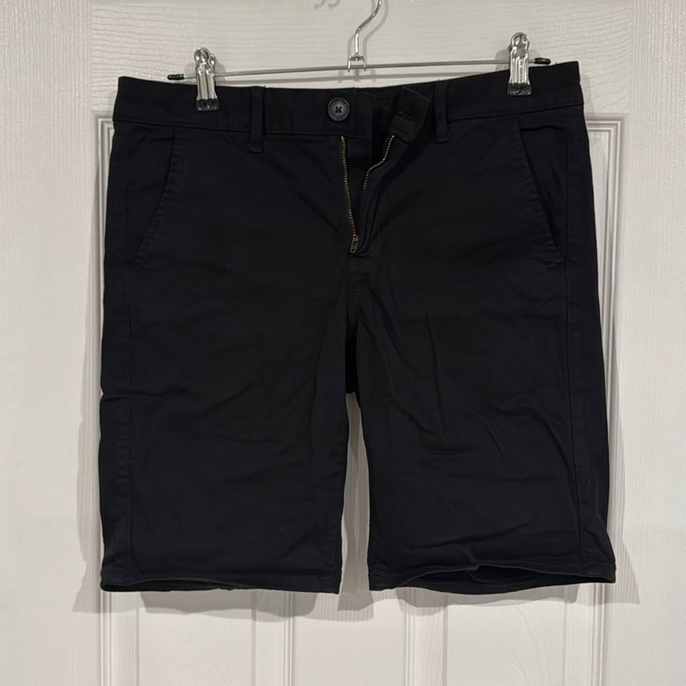 Women’s American Eagle skinny Bermuda short